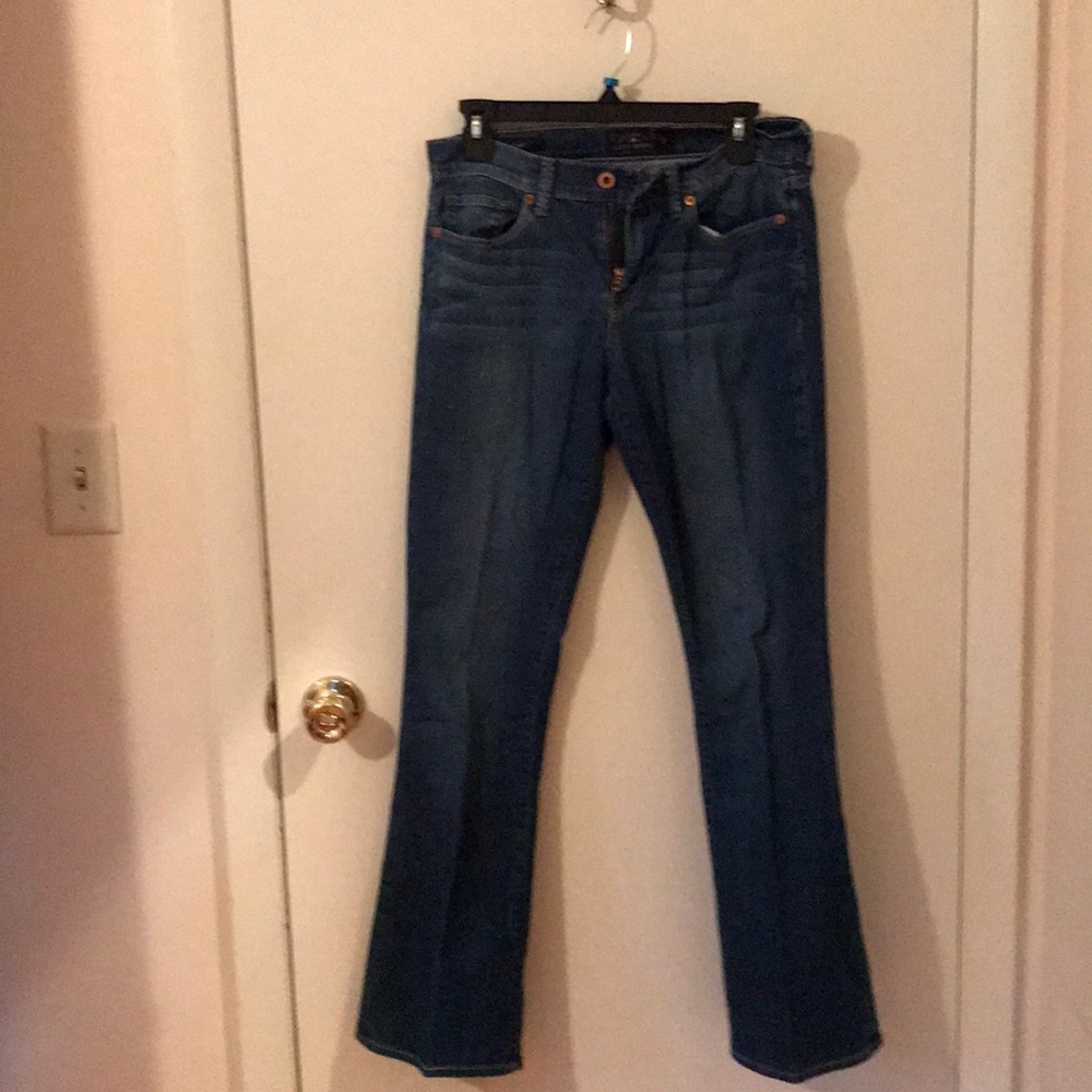 Lucky jeans